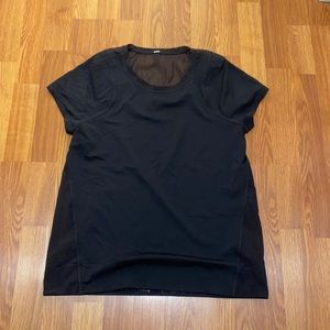 Lululemon short sleeve shirt